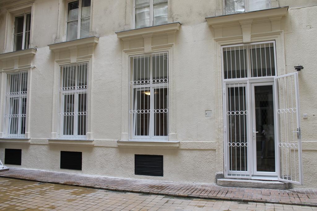 Titaru House In The City Center Of Budapeste Exterior foto